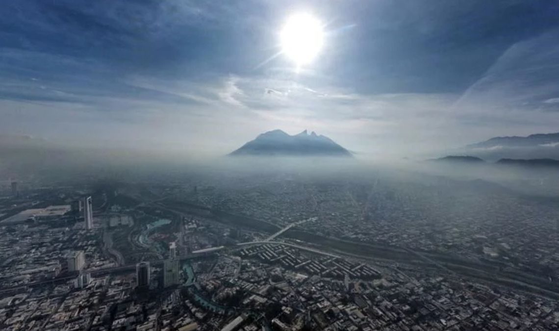 Contaminación - Lo Mejor De Mty