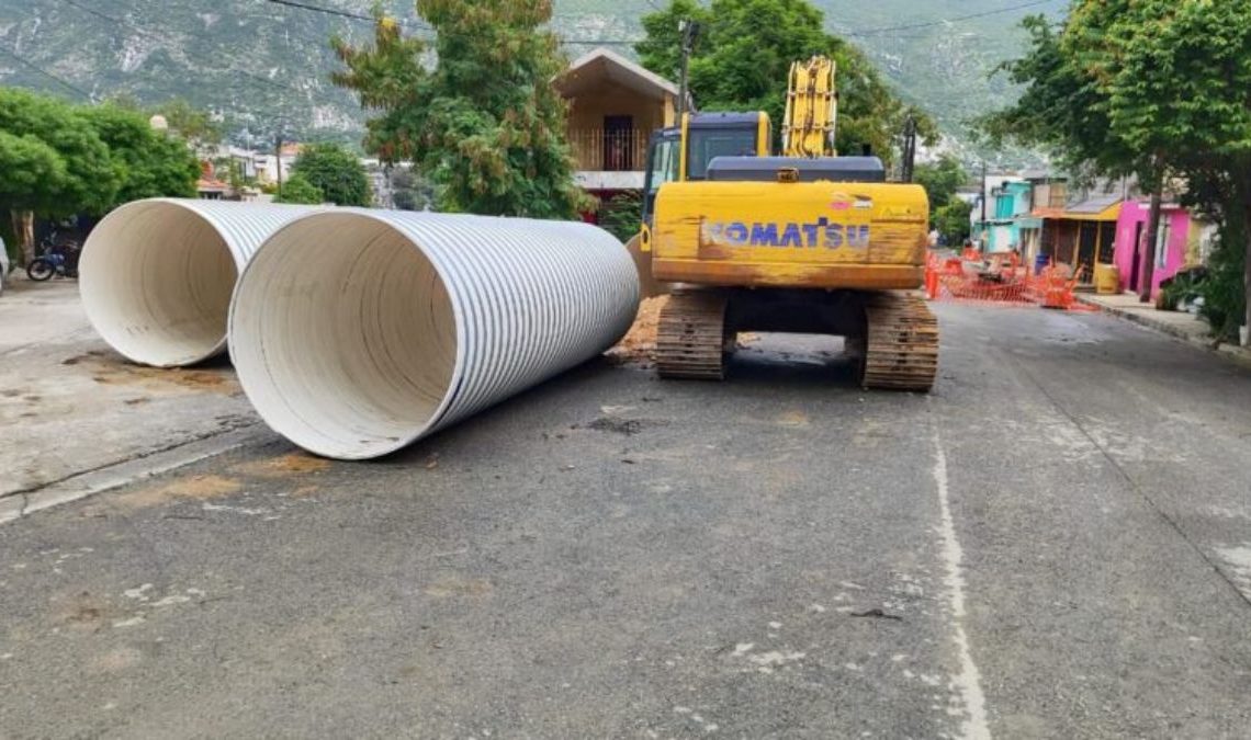 Drenaje Pluvial En La Francisco Villa. Monterrey Instala Sistema De Drenaje Pluvial - Lo Mejor De Mty